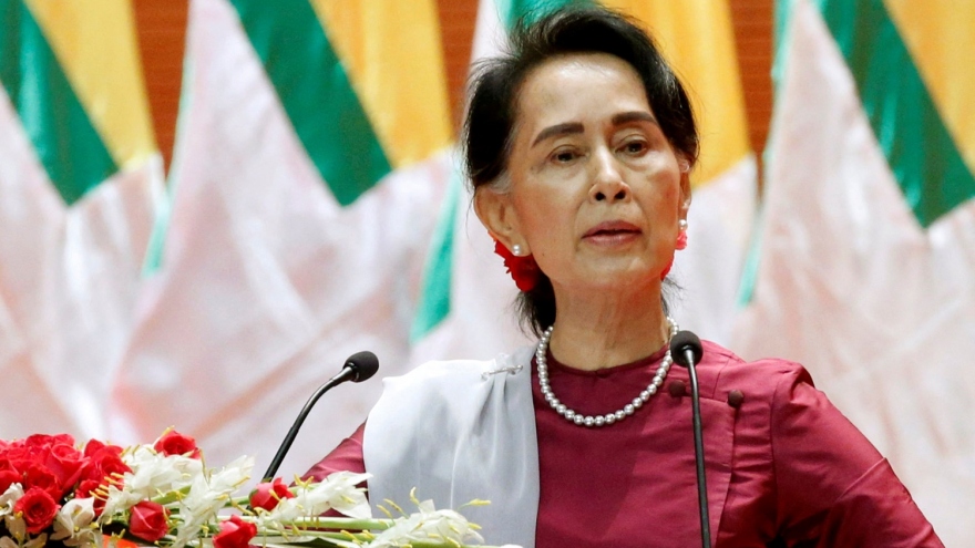 Bà Aung San Suu Kyi bị kết án thêm 7 năm tù